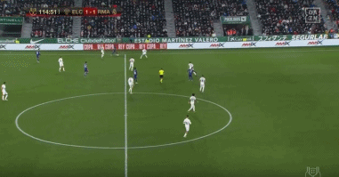 卡利亚里vs萨索洛 比萨vs拉齐奥