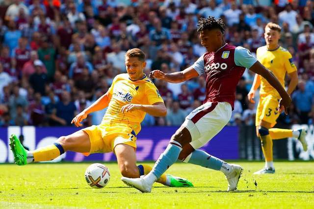 拉菲尼亚：我上场就会尽力做到最好，正通过训练找回最佳状态