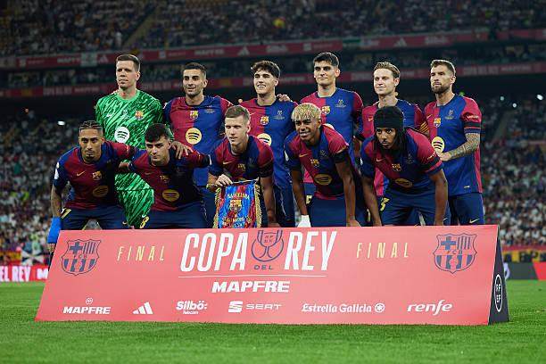 东体：海港计划1月中旬收队，俱乐部会评估合同到期球员