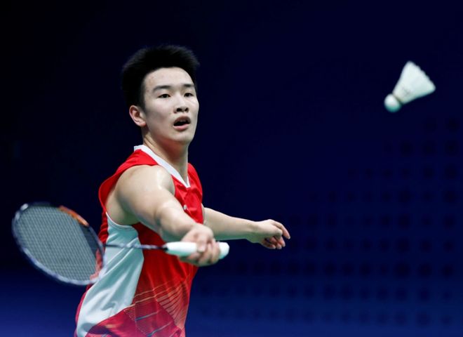 体与球迷的 体与球迷的