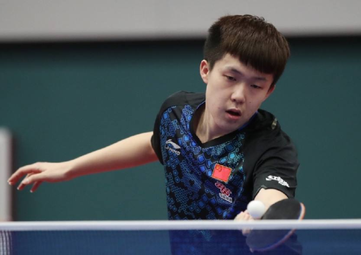 女排重新站 女排重新站