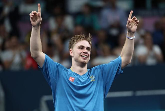 己远离篮球 己远离篮球